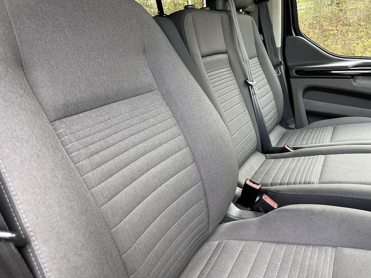 Used Ford Tourneo Custom 2020 for sale - 76370145: Photo 16