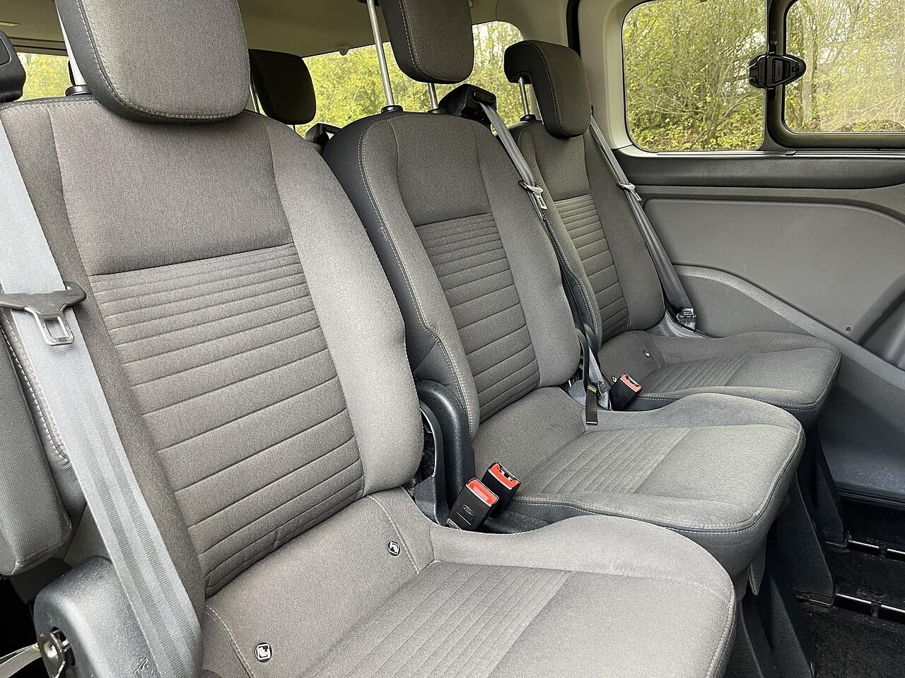 Used Ford Tourneo Custom 2020 for sale - 76370145: Photo 17