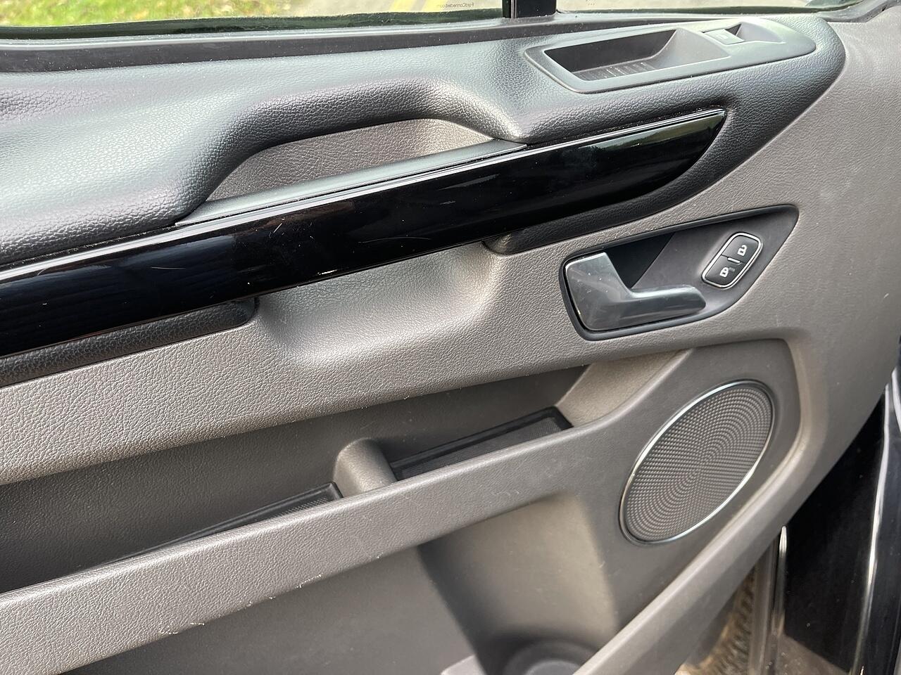 Used Ford Tourneo Custom 2020 for sale - 76370145: Photo 28