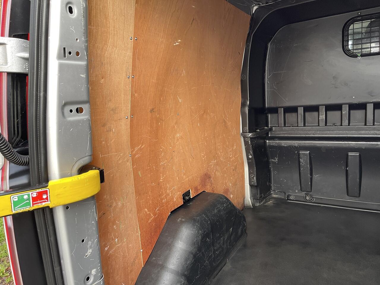 Used Ford Transit Custom 2022 for sale - 76166872: Photo 35