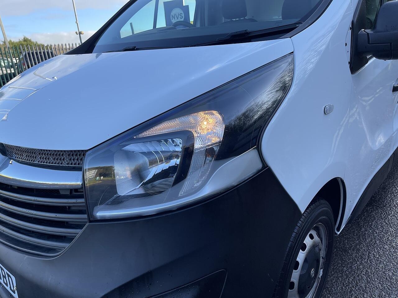 Used Vauxhall Vivaro 2019 for sale - 77020941: Photo 10