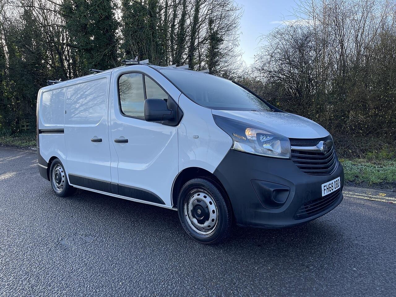 Used Vauxhall Vivaro 2019 for sale - 77020941: Photo 3