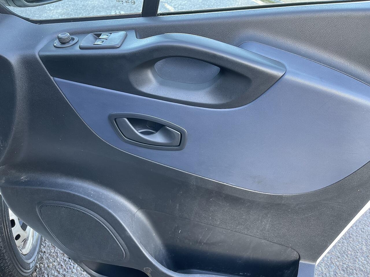 Used Vauxhall Vivaro 2019 for sale - 77020941: Photo 38