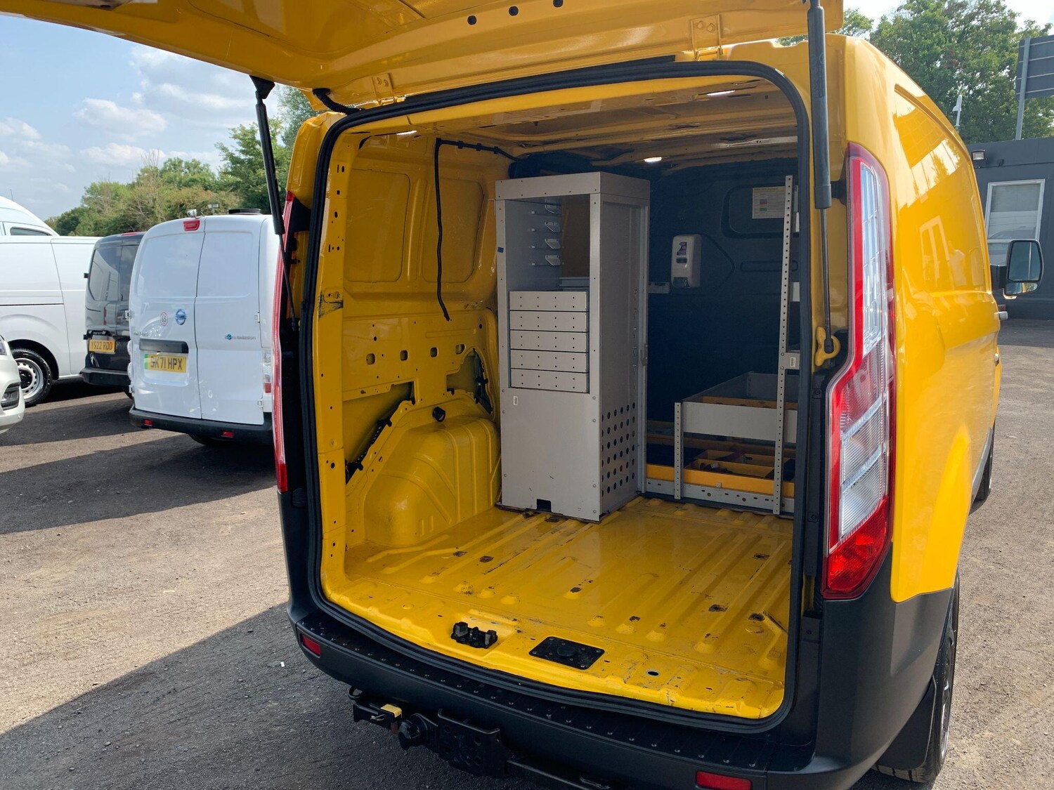 Vehicle 21