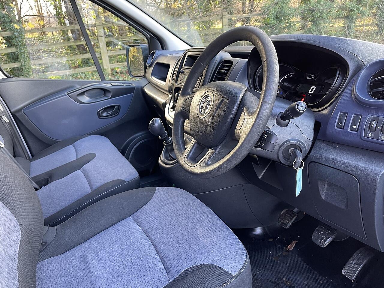 Used Vauxhall Vivaro for sale - 78136436: Photo 16