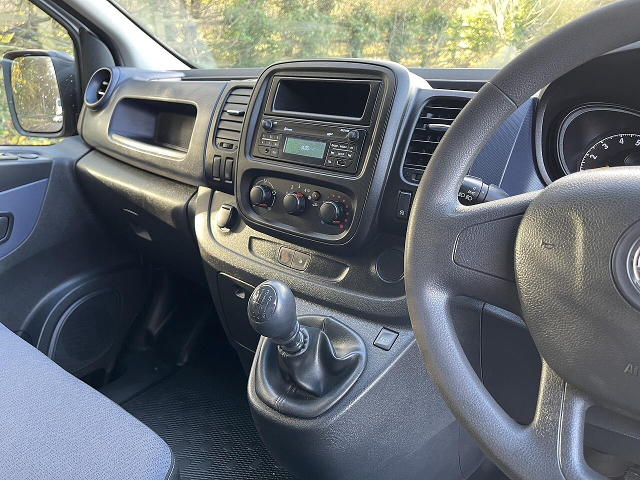 Used Vauxhall Vivaro for sale - 78136436: Photo 17