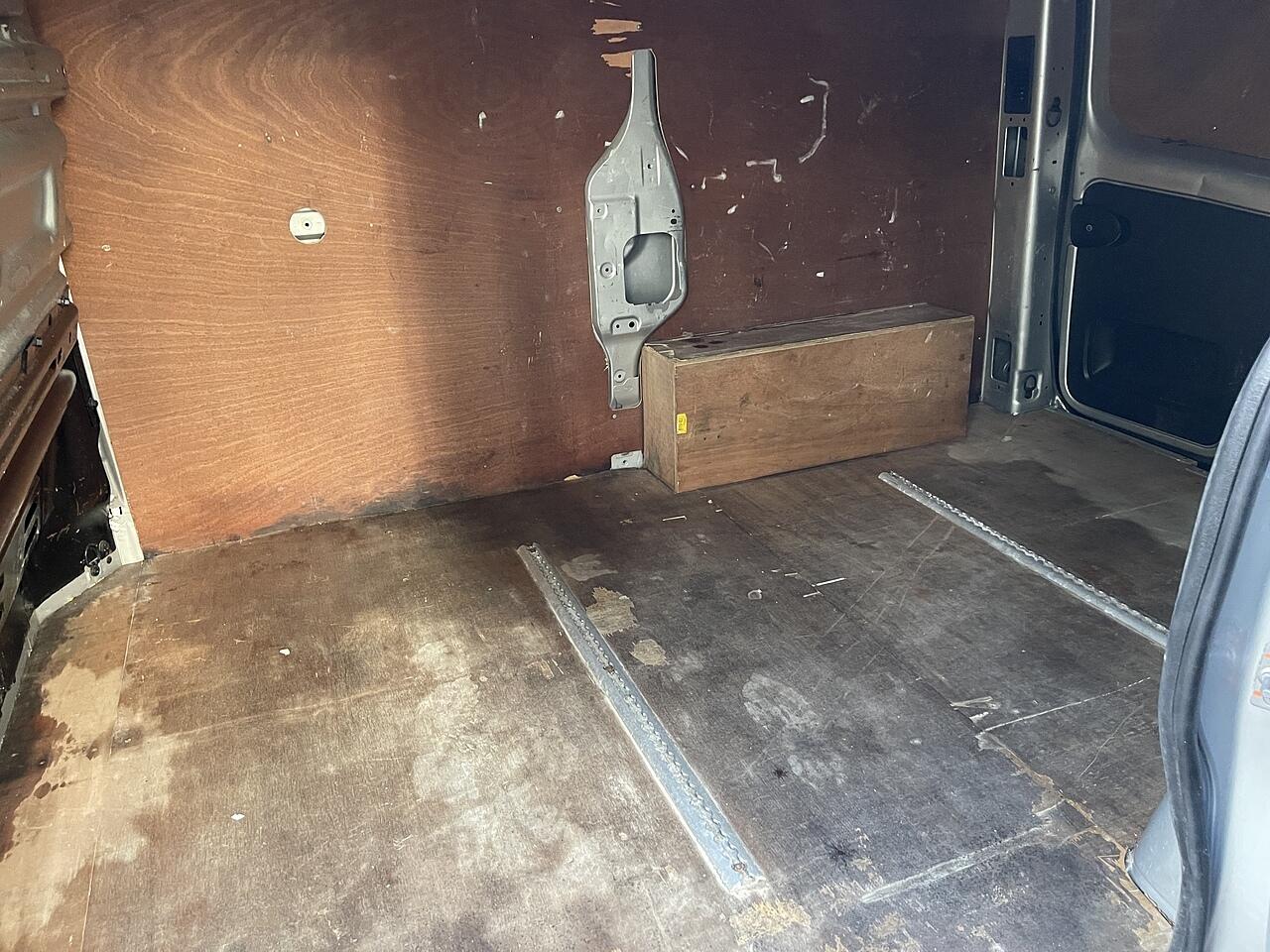 Used Vauxhall Vivaro for sale - 78136436: Photo 25