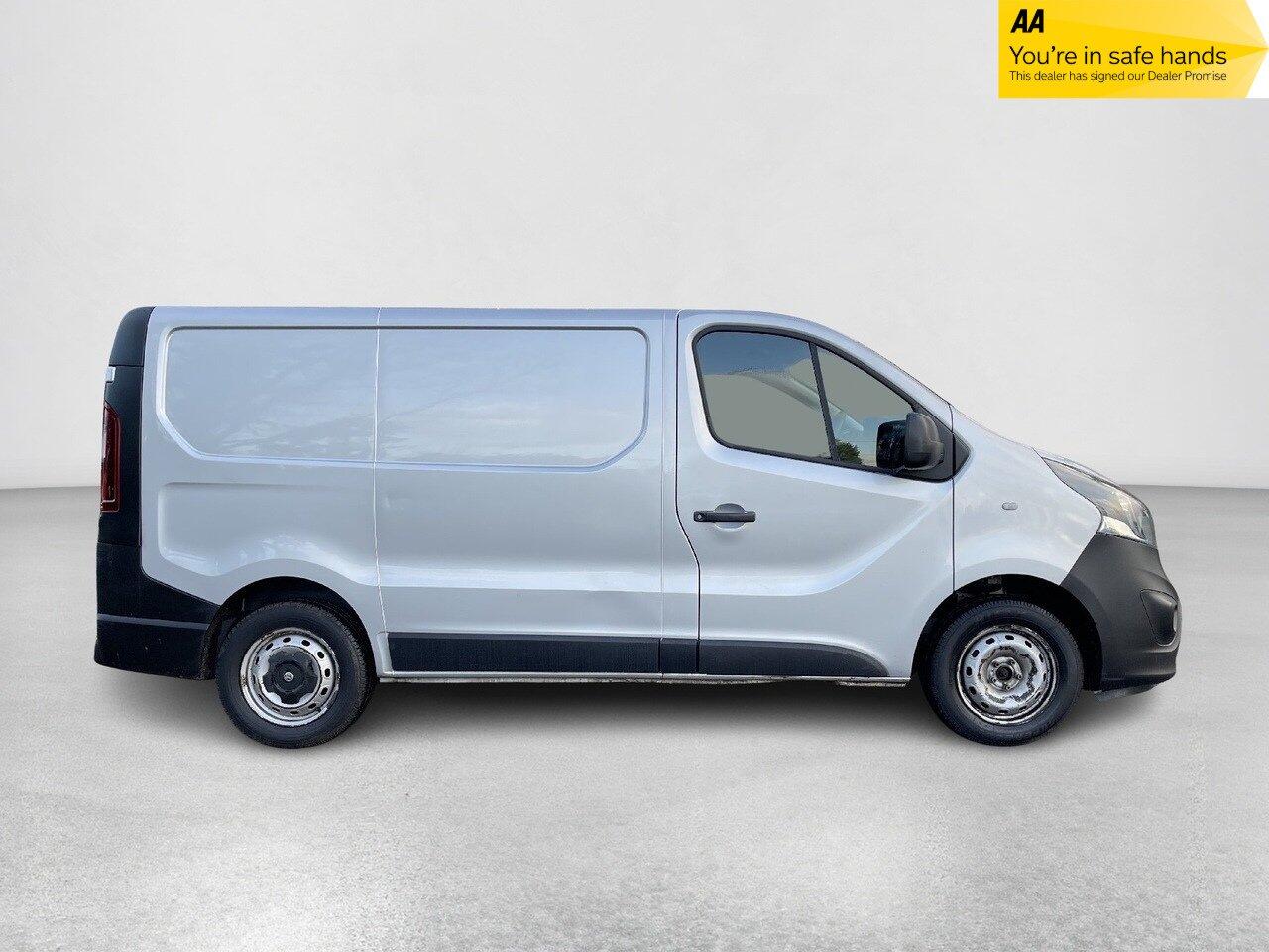 Used Vauxhall Vivaro for sale - 78136436: Photo 5