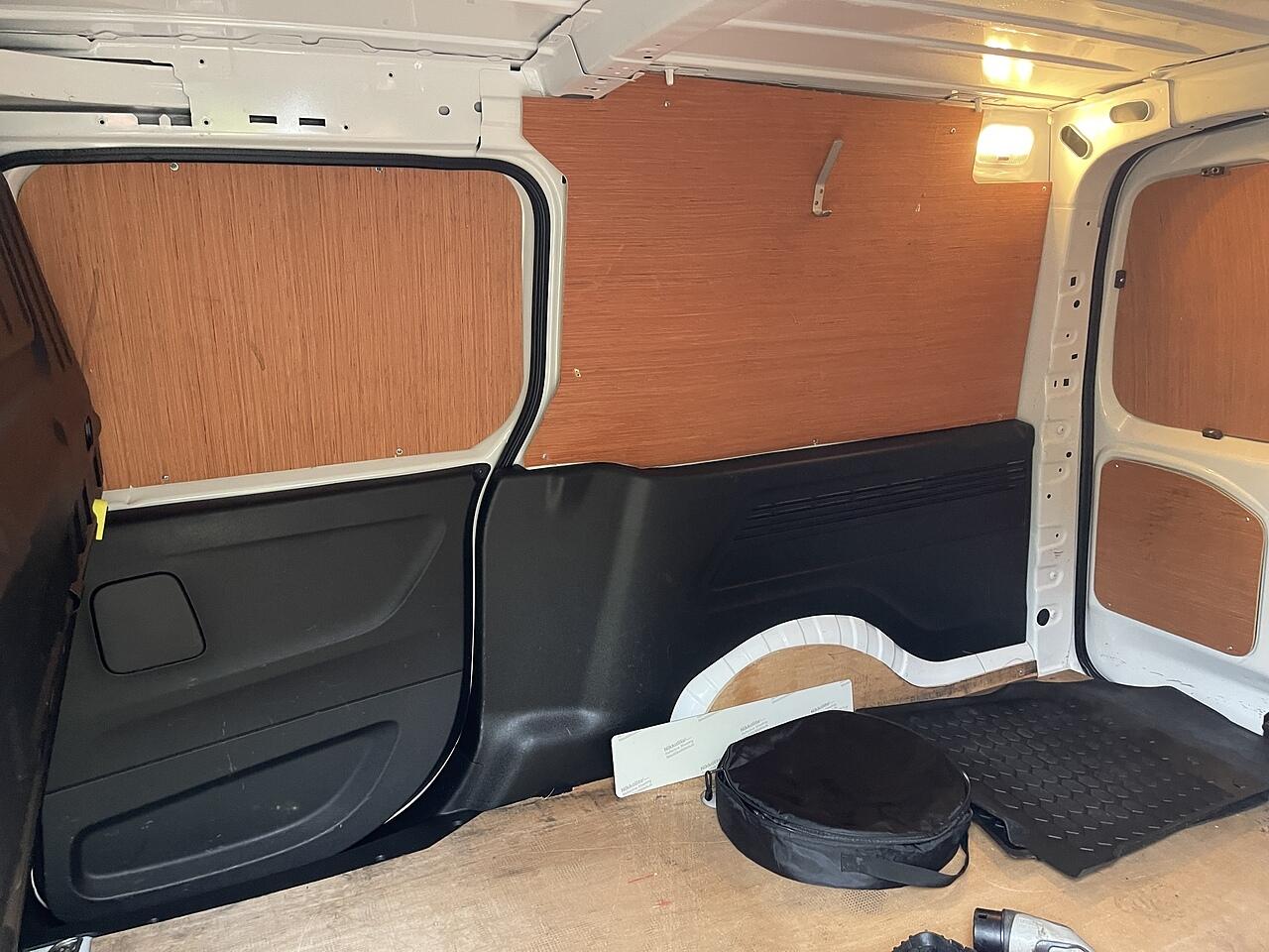 Used Toyota ProAce 2022 for sale - 76378050: Photo 27