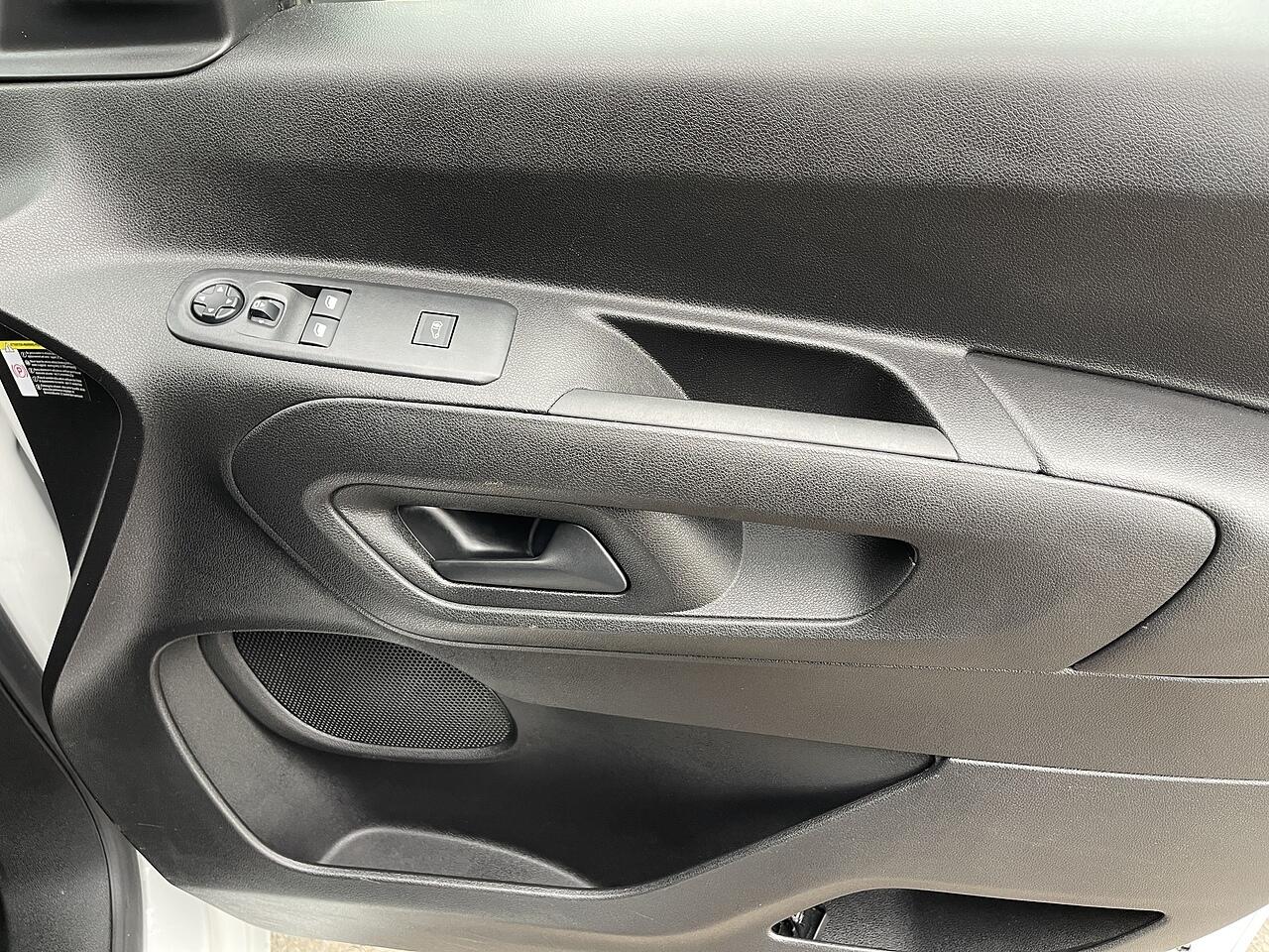 Used Toyota ProAce 2022 for sale - 76378050: Photo 32