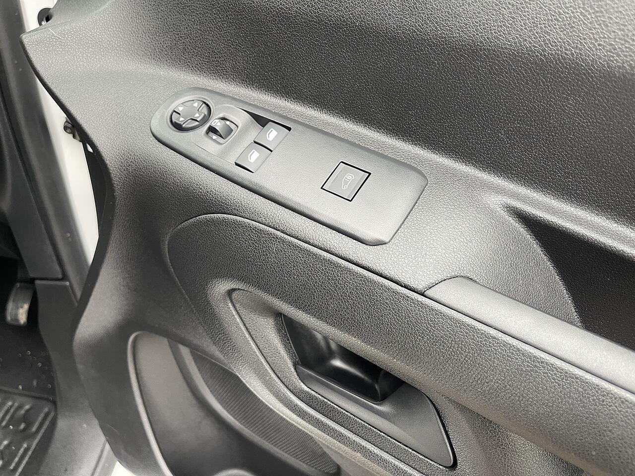 Used Toyota ProAce 2022 for sale - 76378050: Photo 33