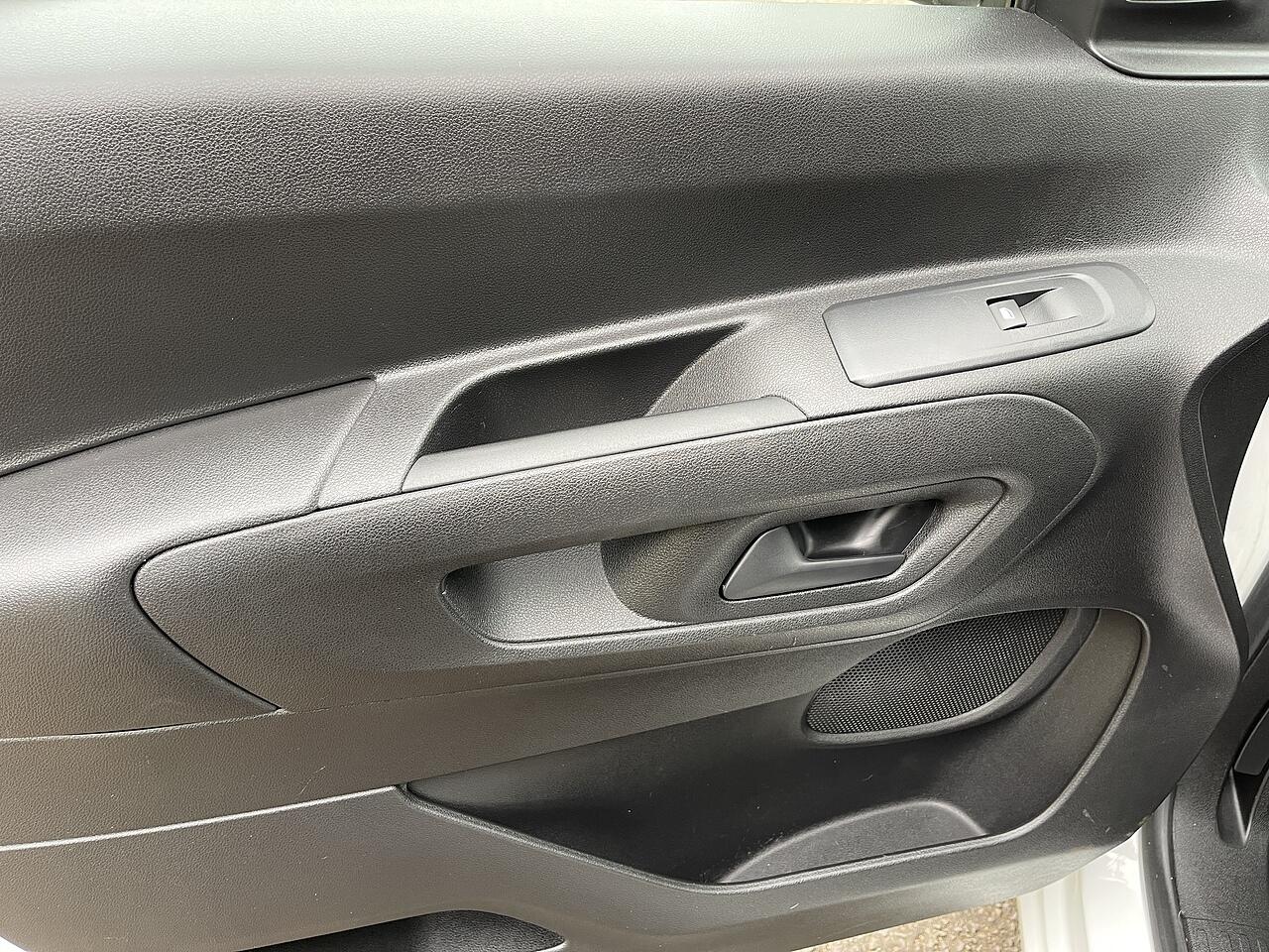 Used Toyota ProAce 2022 for sale - 76378050: Photo 34