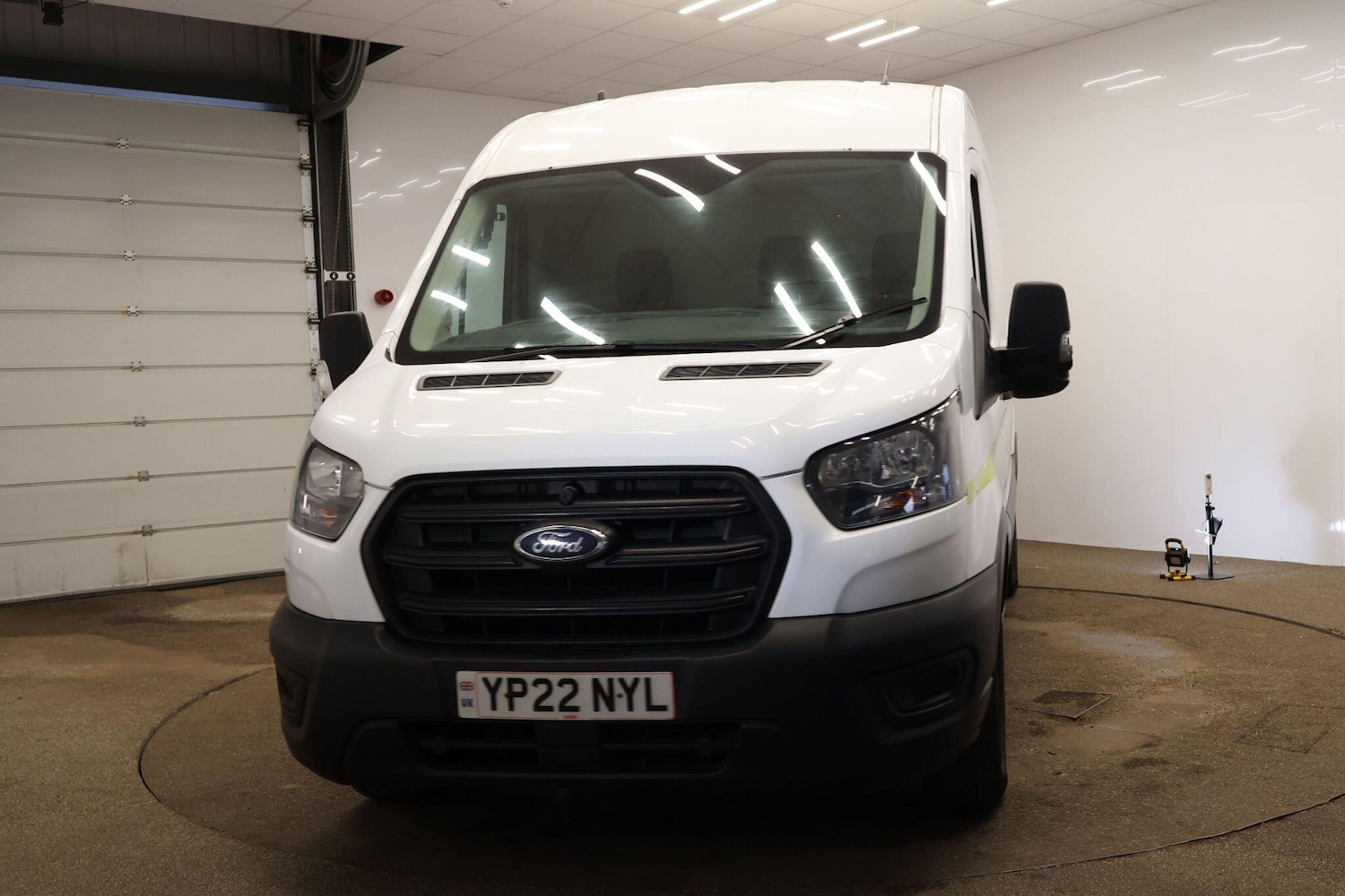 Used Ford Transit 2022 for sale - 77852711: Photo 2