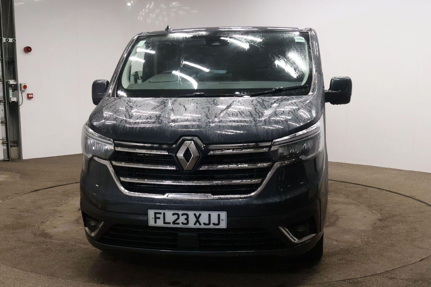 Used Renault Trafic 2023 for sale - 77524182: Photo 2