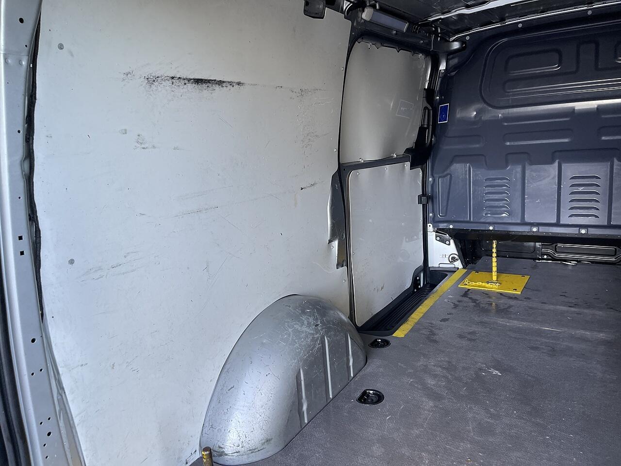 Used Mercedes-Benz Vito 2019 for sale - 77982409: Photo 27