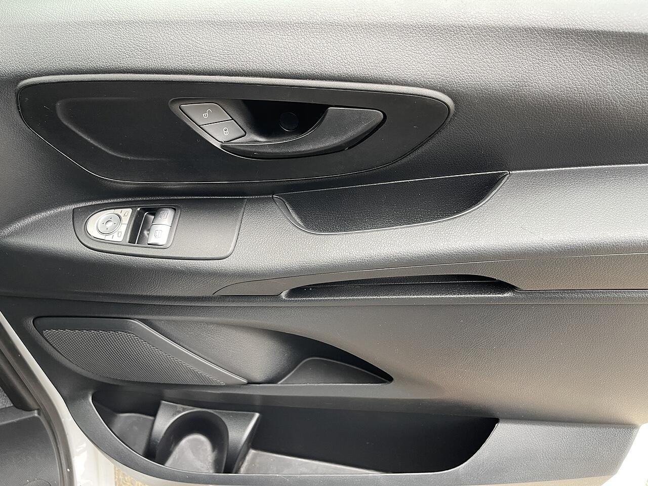 Used Mercedes-Benz Vito 2022 for sale - 75589608: Photo 36