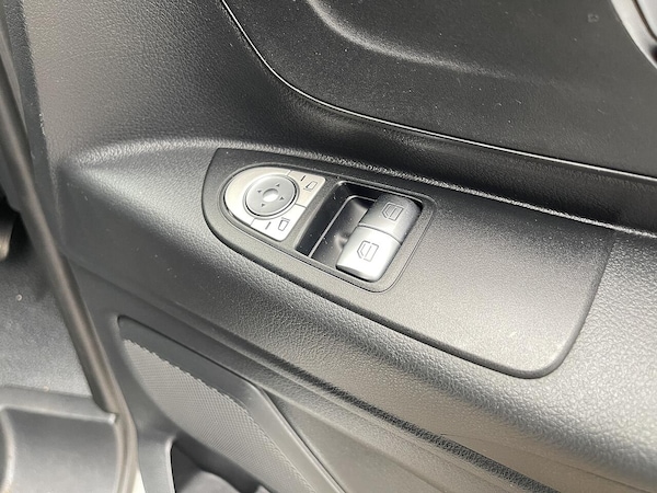 Used Mercedes-Benz Vito 2022 for sale - 75589608: Photo 37