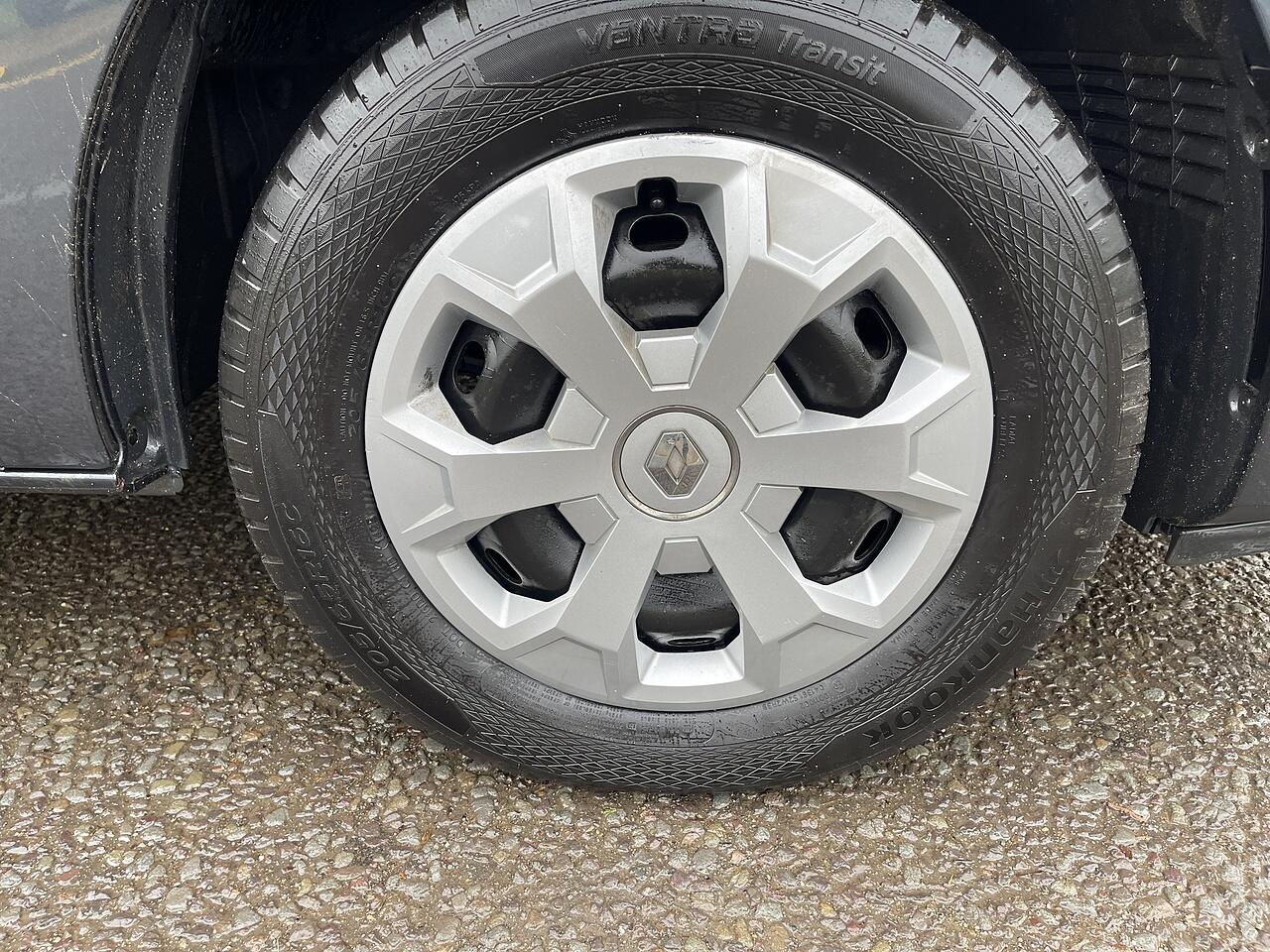 Used Renault Trafic 2022 for sale - 76942655: Photo 28