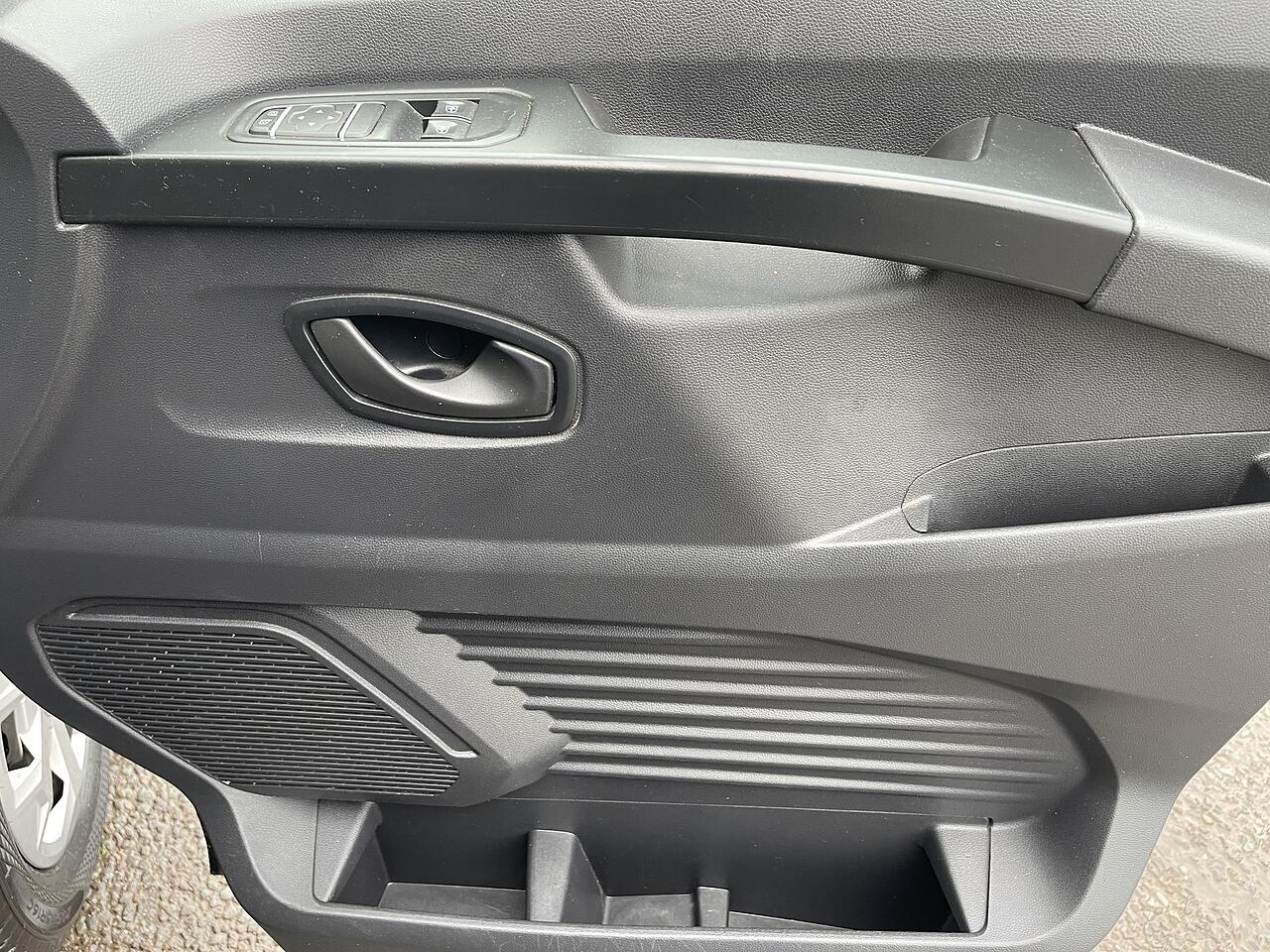 Used Renault Trafic 2022 for sale - 76942655: Photo 36