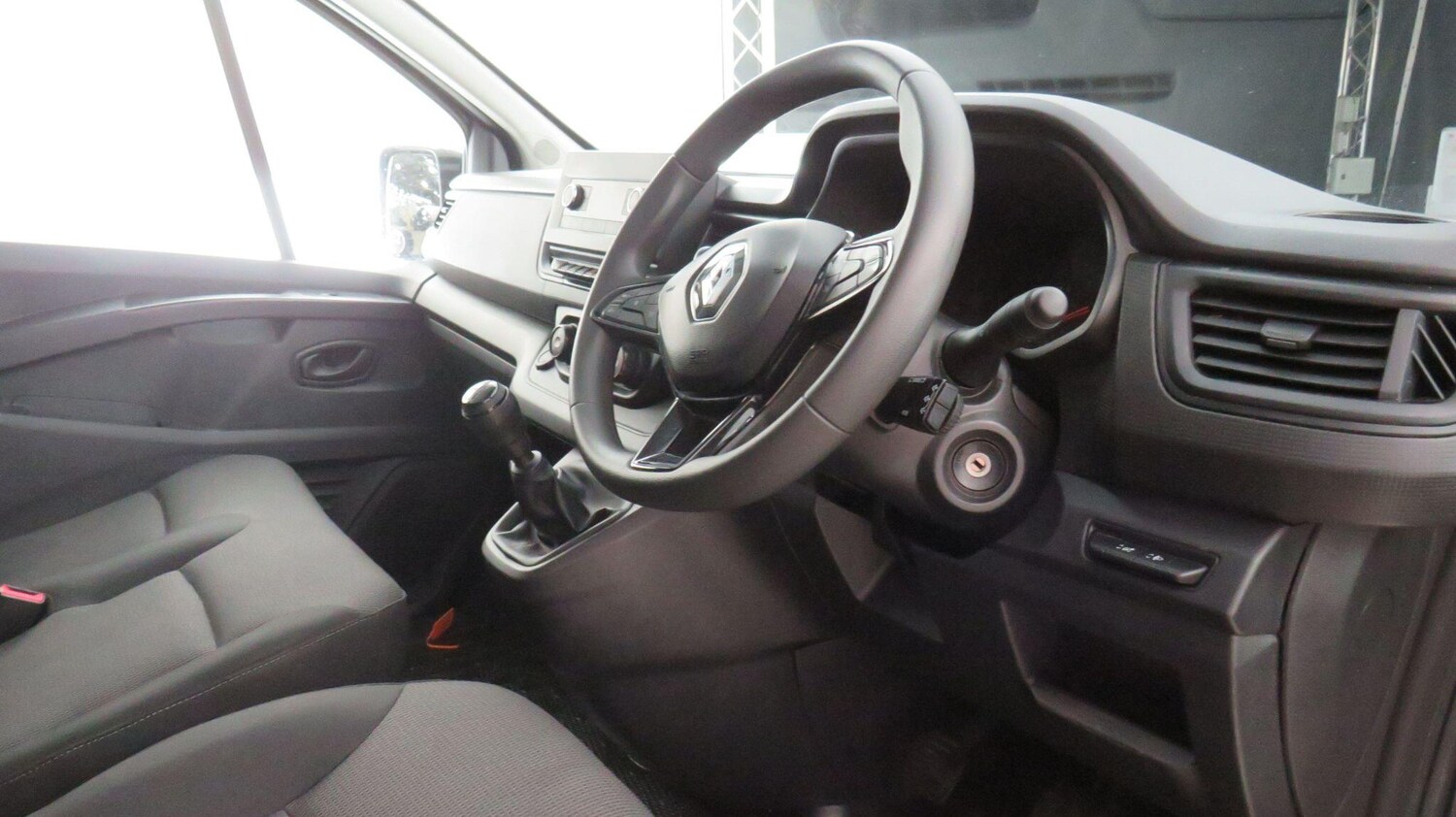 Used Renault Trafic 2022 for sale - 76942655: Photo 46