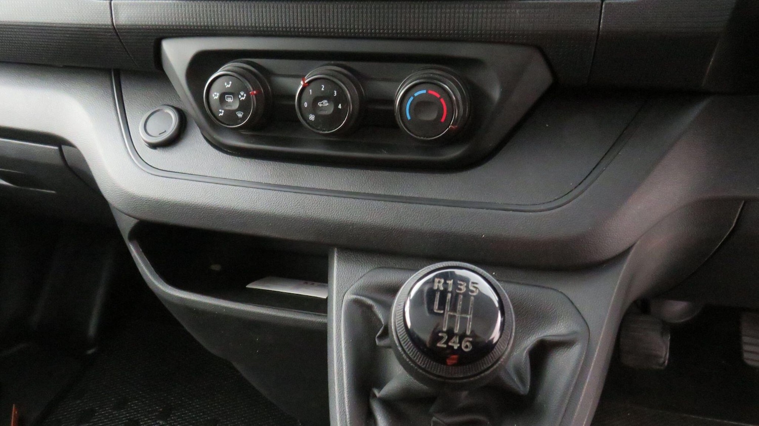 Used Renault Trafic 2022 for sale - 76942655: Photo 9