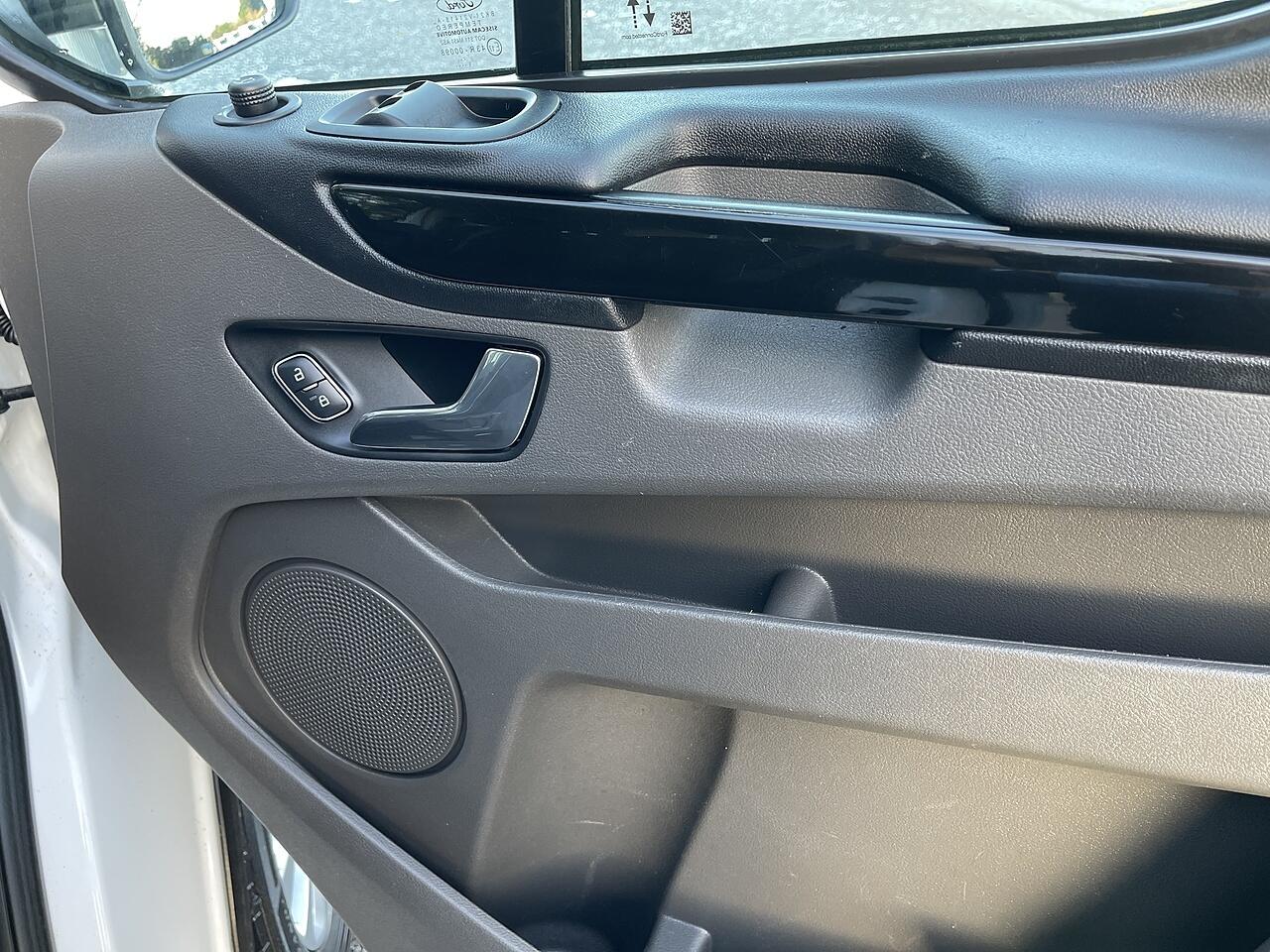 Used Ford Transit Custom 2022 for sale - 76585553: Photo 37