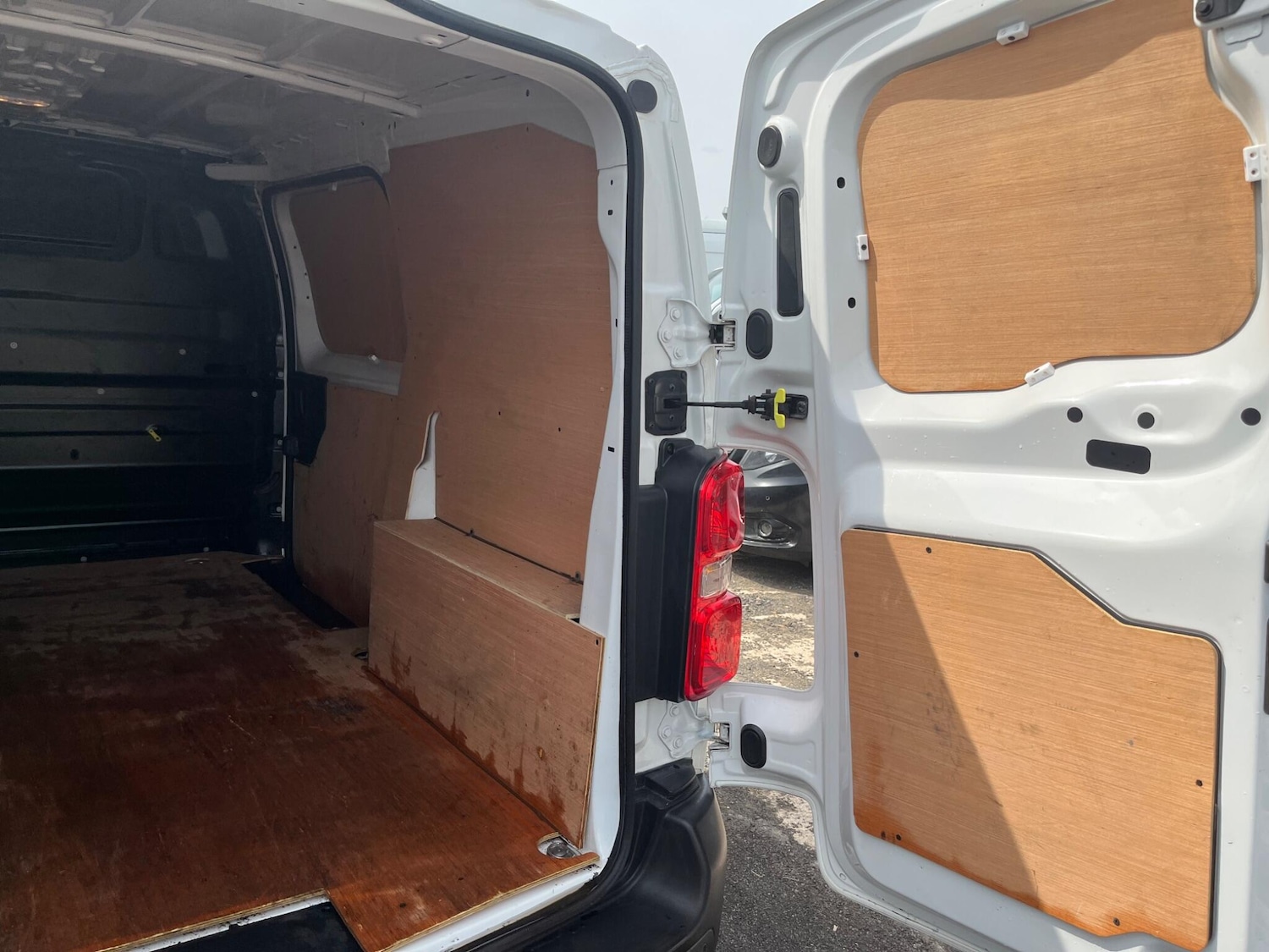 Vehicle 27