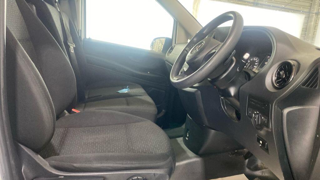 Used Mercedes-Benz Vito 2023 for sale - 77174596: Photo 5