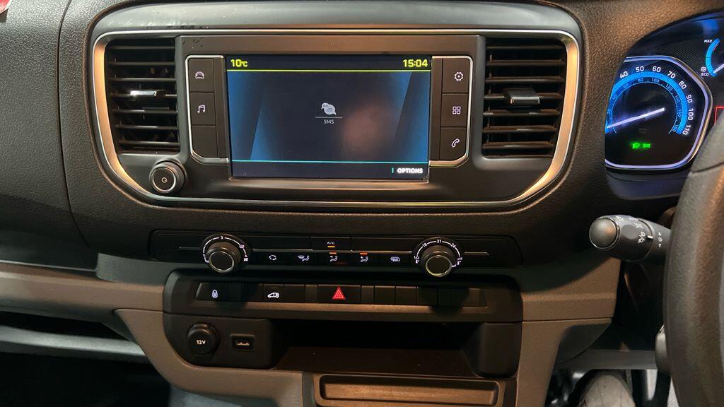 Used Peugeot e-Expert 2021 for sale - 77377376: Photo 17