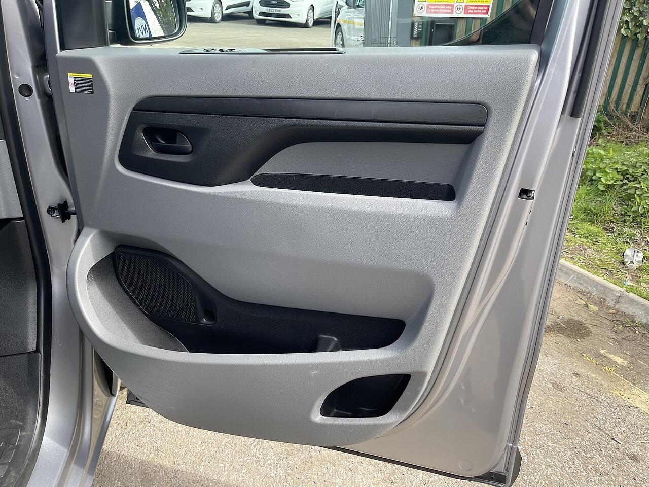 Used Peugeot e-Expert 2021 for sale - 77377376: Photo 30