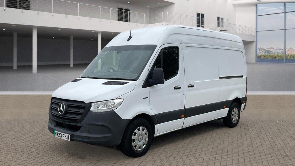 Used Mercedes-Benz Sprinter 2023 for sale - 76377879: Photo 2