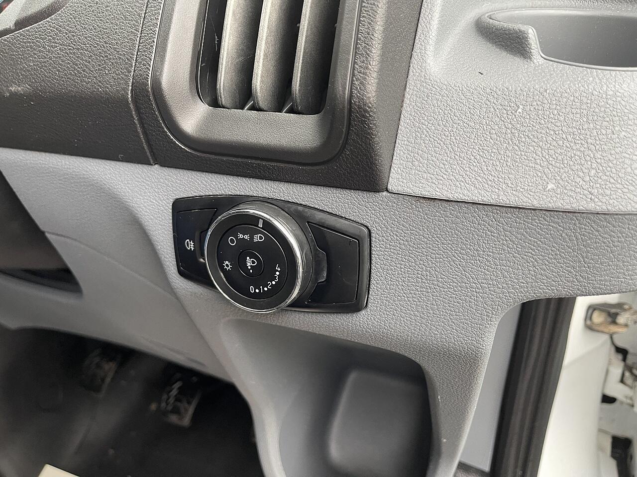 Used Ford Transit for sale - 77823556: Photo 45