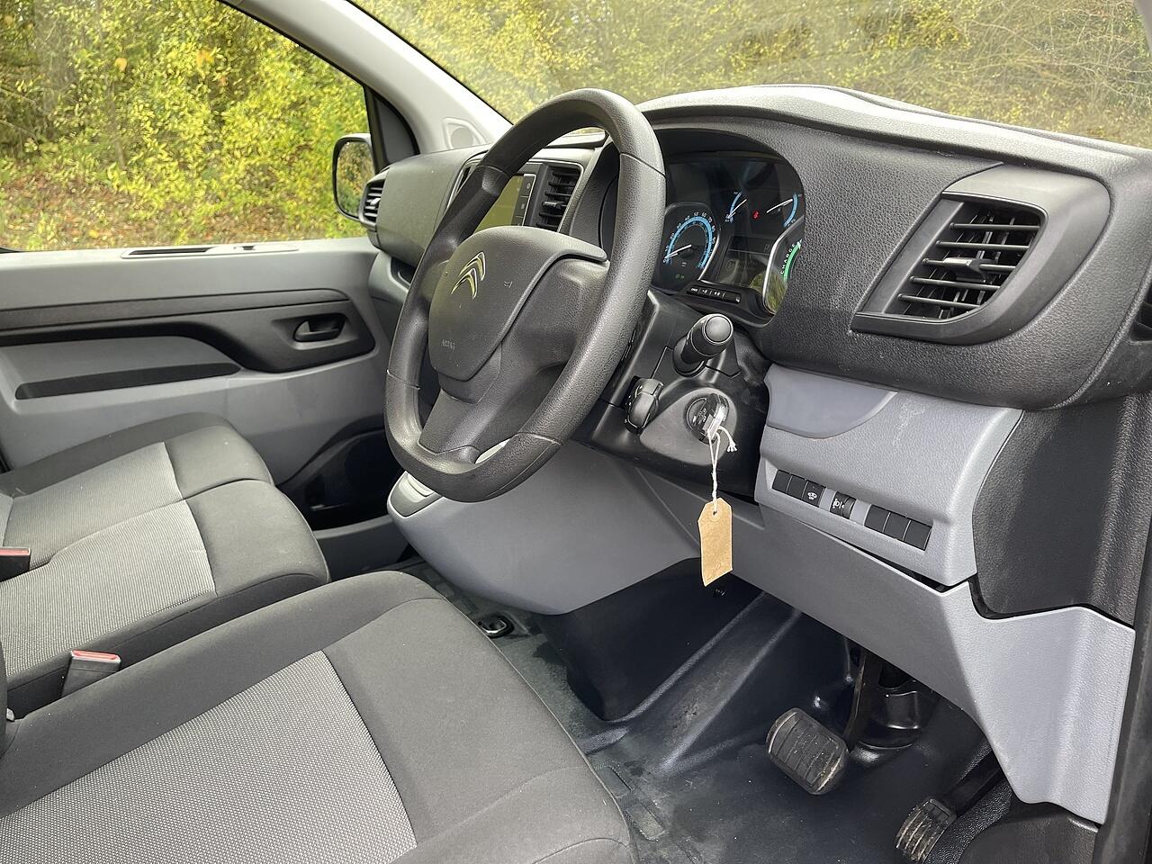 Used Citroen Dispatch 2022 for sale - 76472175: Photo 17