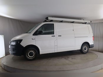 Used Volkswagen Transporter 2018 for sale - 77564868: Photo