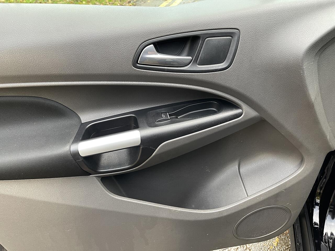 Used Ford Transit Connect 2021 for sale - 76458113: Photo 31