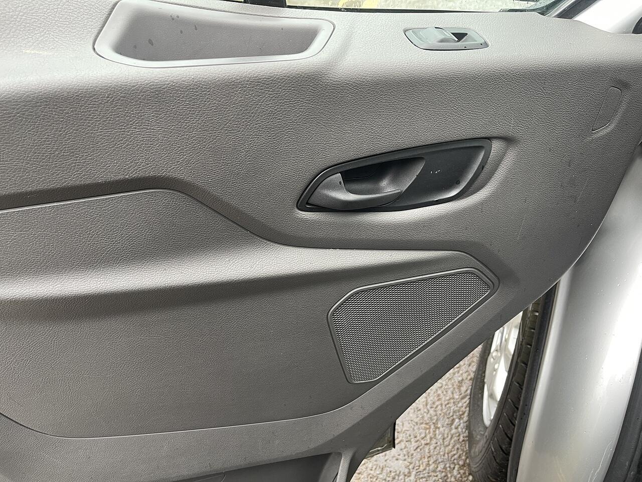 Used Ford Transit 2023 for sale - 77824050: Photo 40