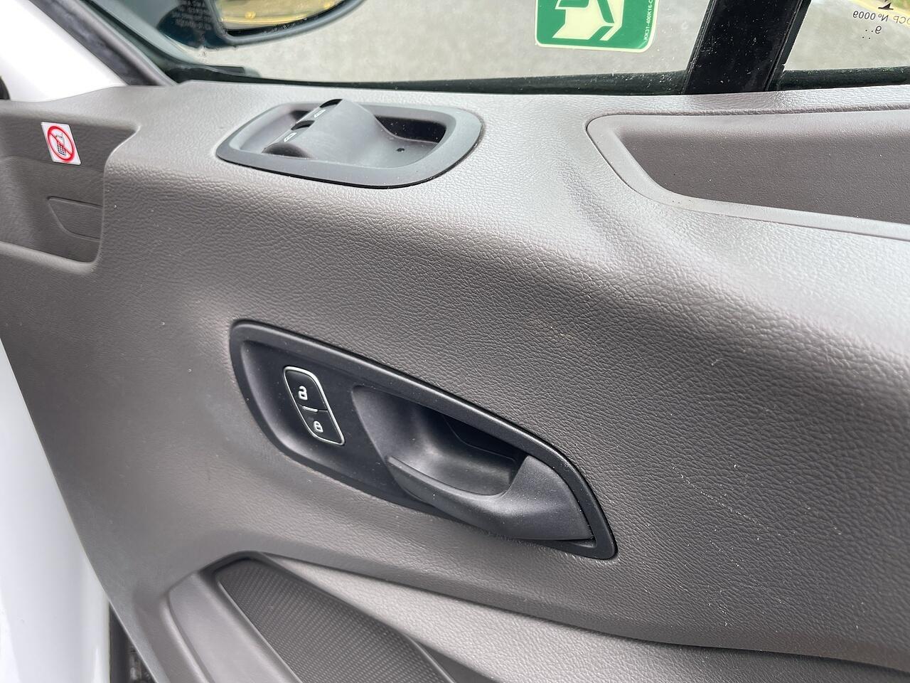 Used Ford Transit 2020 for sale - 76446804: Photo 48