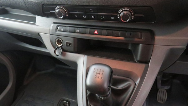 Used Vauxhall Vivaro 2022 for sale - 76175097: Photo 3
