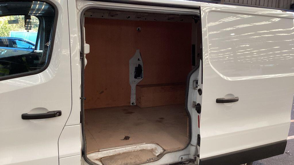 Used Renault Trafic 2021 for sale - 76786477: Photo 12