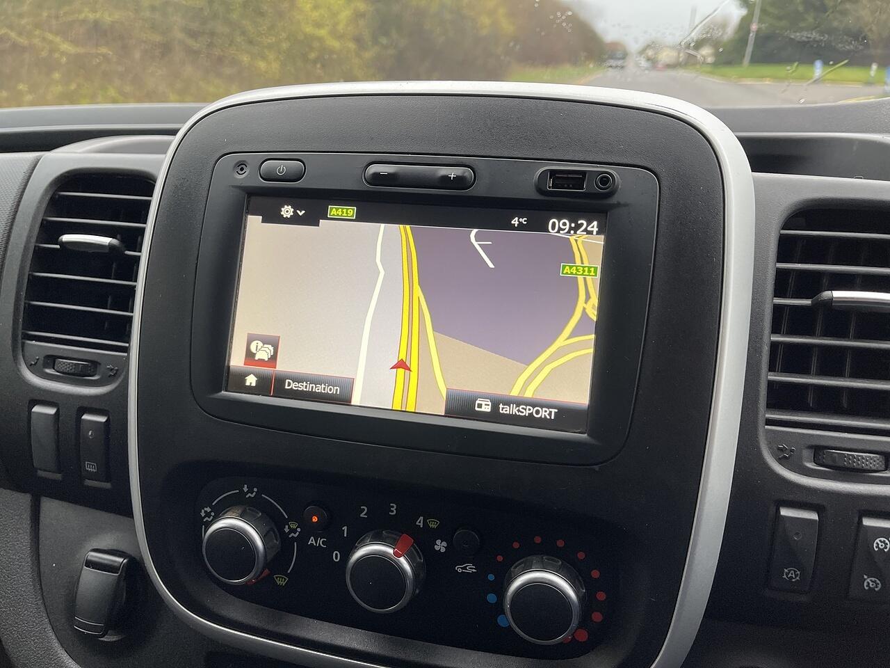 Used Renault Trafic 2021 for sale - 76786477: Photo 46