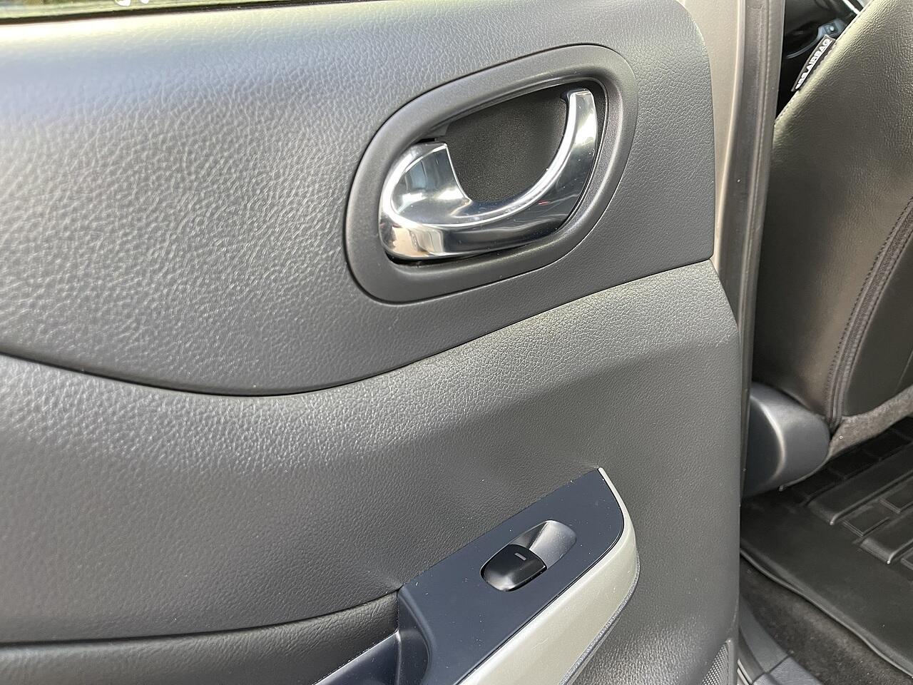 Used Nissan Navara 2019 for sale - 77940042: Photo 38