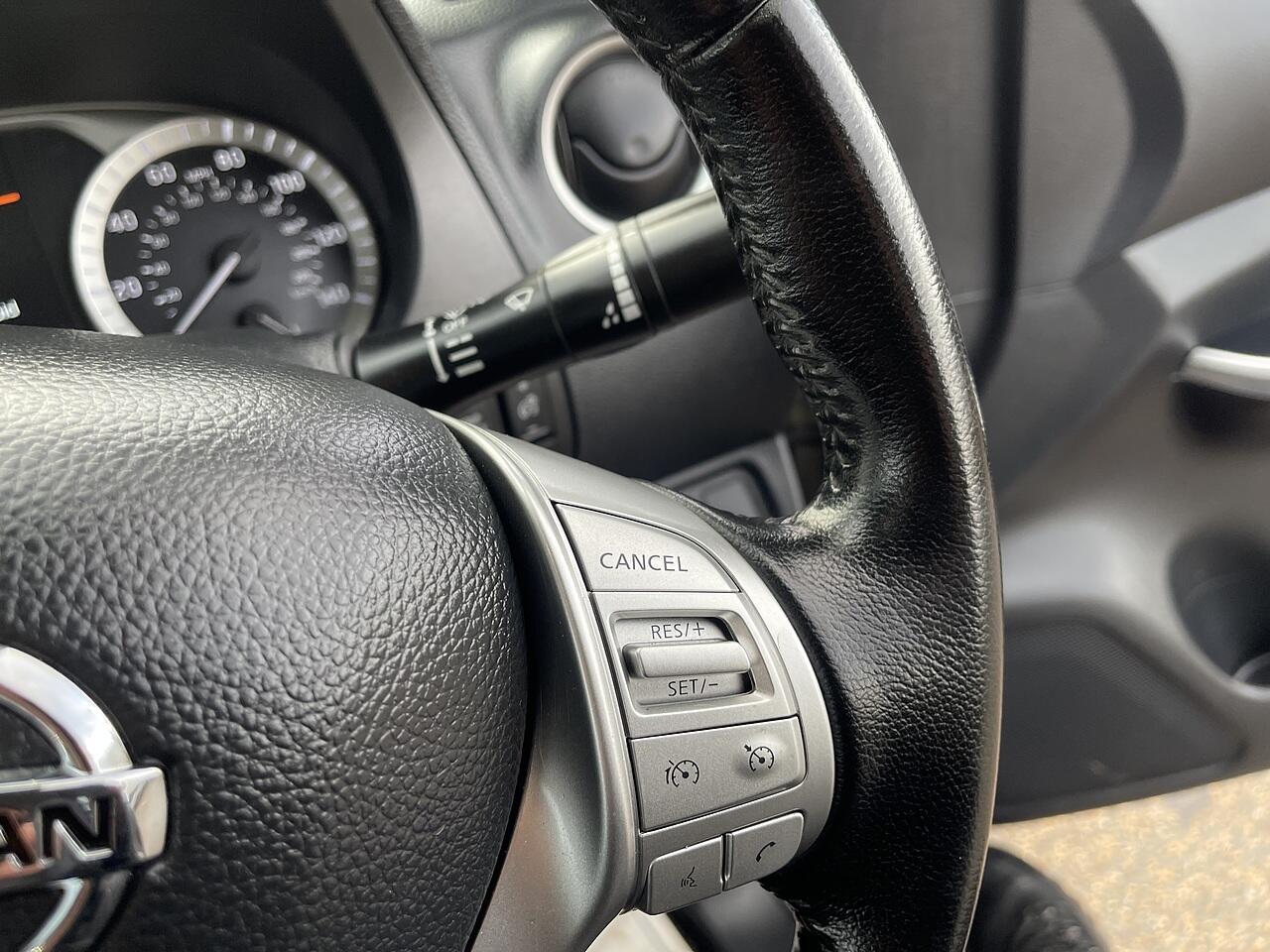 Used Nissan Navara 2019 for sale - 77940042: Photo 47