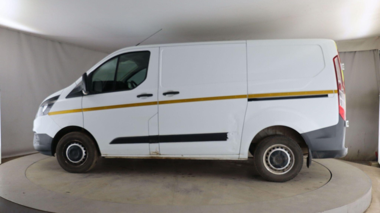 Used Ford Transit Custom 2021 for sale - 77982661: Photo 4