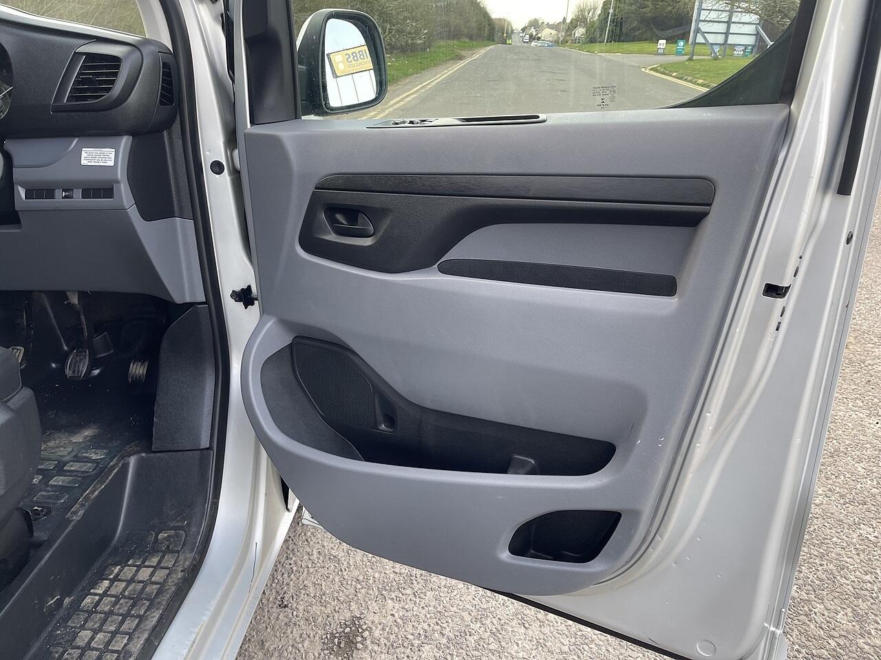 Used Toyota ProAce 2018 for sale - 77021303: Photo 30