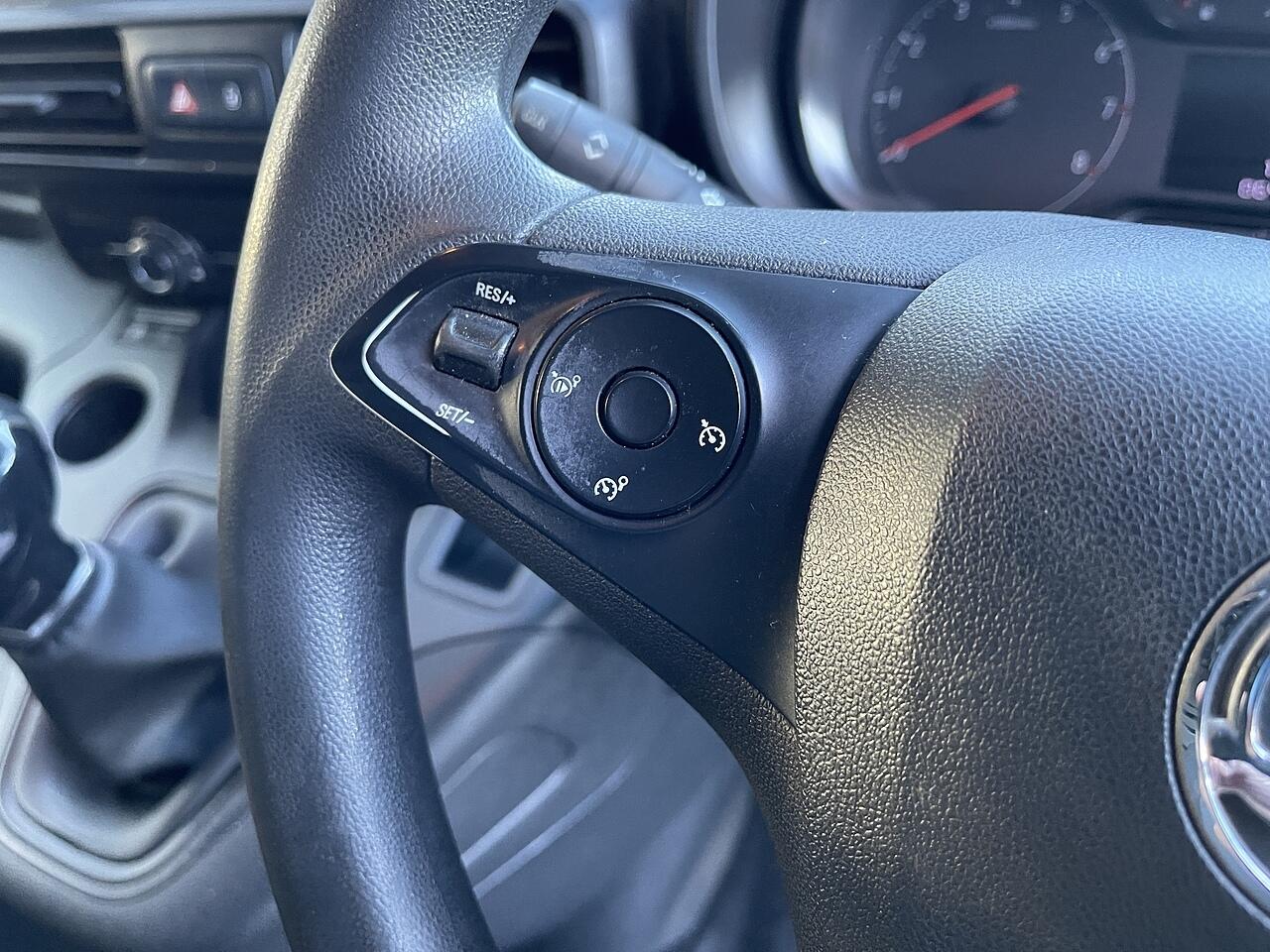 Used Vauxhall Combo 2020 for sale - 76714950: Photo 25