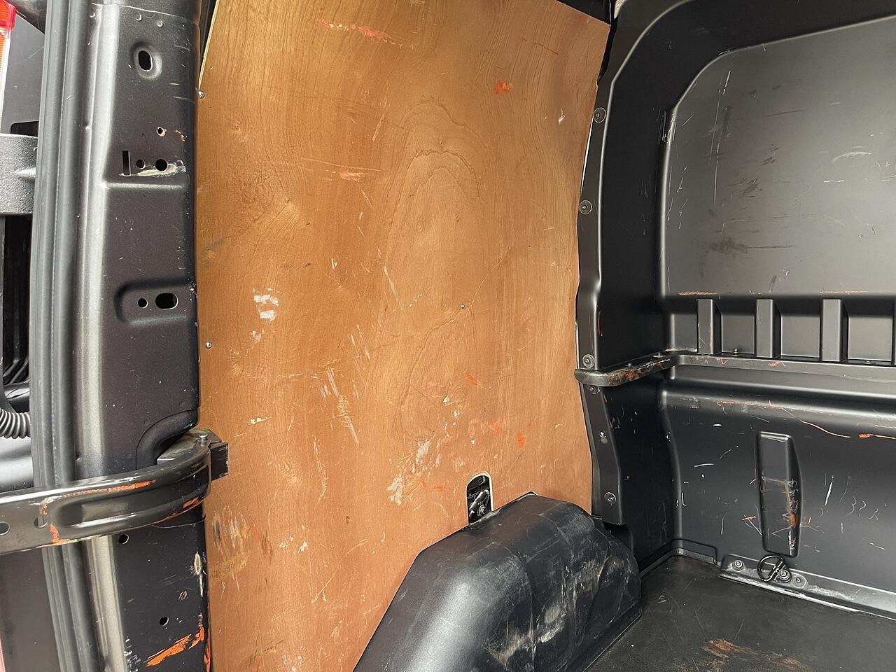 Used Ford Transit Custom 2022 for sale - 75682215: Photo 33