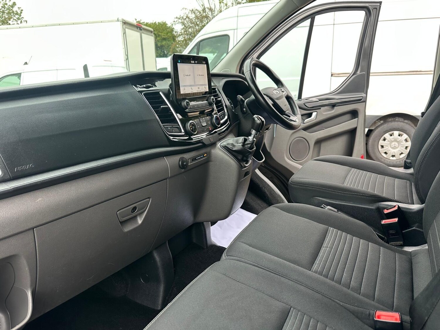 Used Ford Transit Custom 2022 for sale - 75682215: Photo 47