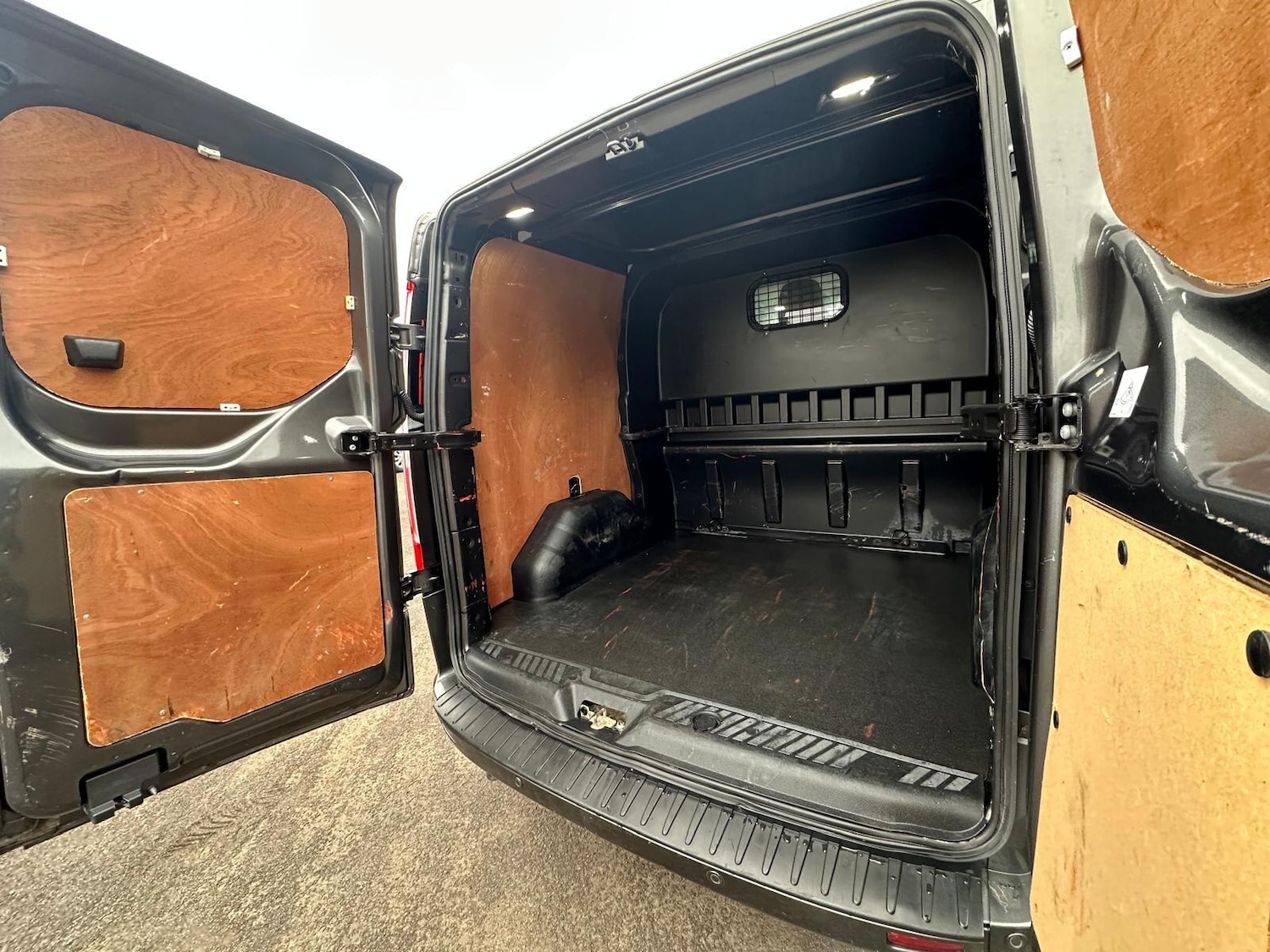 Used Ford Transit Custom 2022 for sale - 75682215: Photo 55