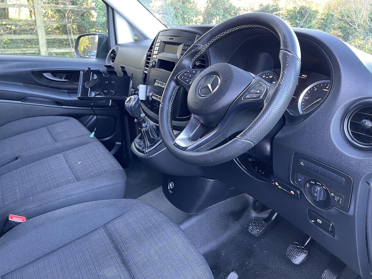 Used Mercedes-Benz Vito 2019 for sale - 76667242: Photo 16