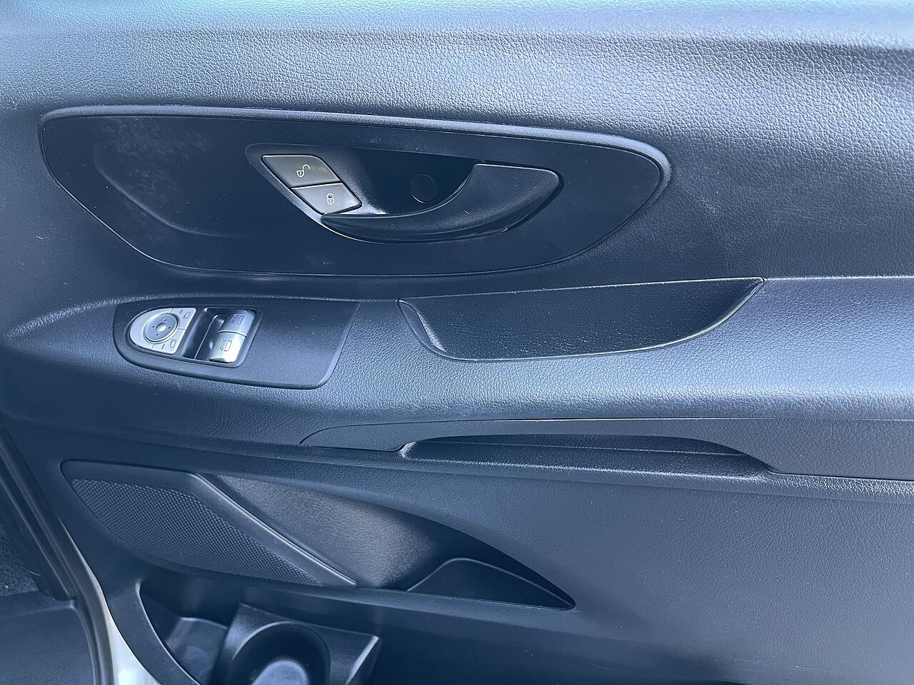 Used Mercedes-Benz Vito 2019 for sale - 76667242: Photo 35